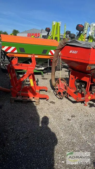 Kuhn ZUBEHÖR – kavel bij AB Auction, Alpen