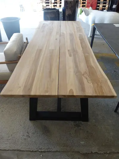 Outdoor teak tafel Gescova – kavel bij Openbare Verkopen, Wakken