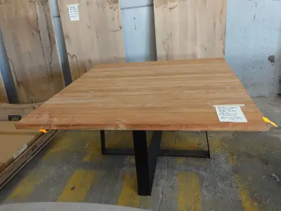 Outdoor teak tafel Gescova – kavel bij Openbare Verkopen, Wakken
