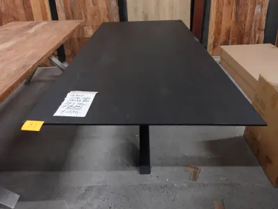 Eiken indoor tafel – kavel bij Openbare Verkopen, Wakken