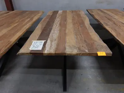 Teak indoor tafel – kavel bij Openbare Verkopen, Wakken