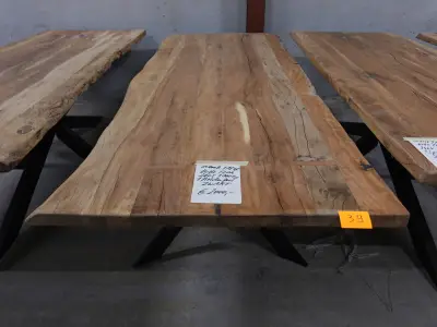 Teak indoor tafel – kavel bij Openbare Verkopen, Wakken