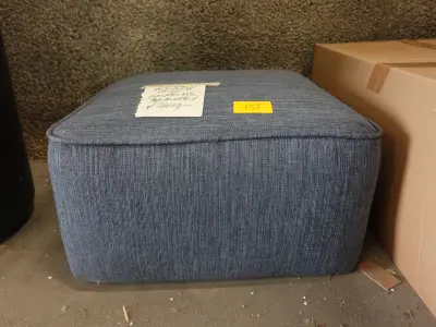 Outdoor poef Diphano – kavel bij Openbare Verkopen, Wakken