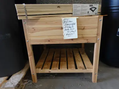 2x Houten kweekbak – kavel bij Openbare Verkopen, Wakken