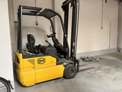 Heftruck Om Xe15 3ac – kavel bij Hammertime, Horeca Auction Antwerp