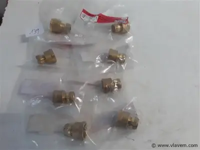 8 x Knelkoppeling recht koper 10 mm ½ F – kavel bij Vlavem