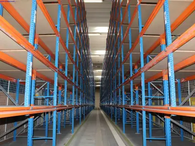 Warehouse Racking – kavel bij NetBid, Wakkensteenweg 37 - 8710 Sint Baafs Vijve