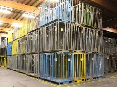 35 Metal cages – kavel bij NetBid, Sint Baafs Vijve