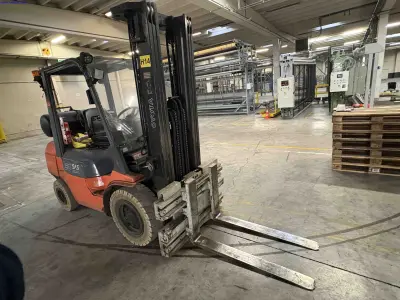 Counterbalance Fork Lift Truck Toyota 02-7FGF30 – kavel bij NetBid, Sint Baafs Vijve