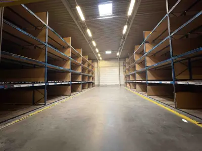 High Bay Wide Span Carpet Storage Racking – kavel bij NetBid, Sint Baafs Vijve
