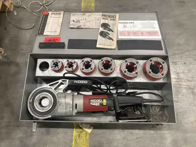 Pipe threader Ridgid 690 – kavel bij NetBid, Roterijstraat 205-8793 Waregem