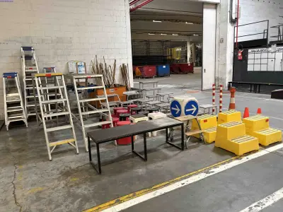 1 Set Site services equipment – kavel bij NetBid, Roterijstraat 205-8793 Waregem