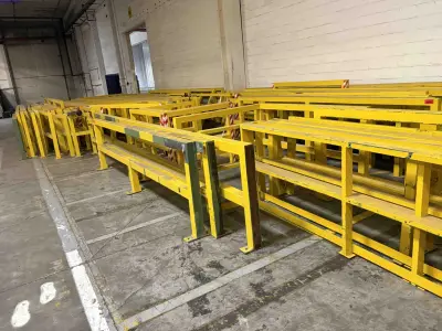 1 Set Steel safety barrier – kavel bij NetBid, Roterijstraat 205-8793 Waregem