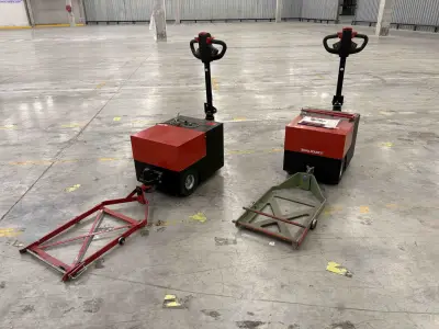 2 Battery electric pedestrian tow tugs Total Source C3500 Brake – kavel bij NetBid, Roterijstraat 205-8793 Waregem
