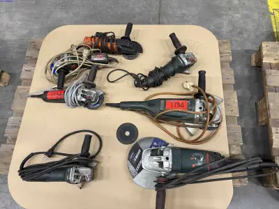 Mains electric angle grinders Metabo W22-230 MVT / WSS 12-125 – kavel bij NetBid, Roterijstraat 205-8793 Waregem