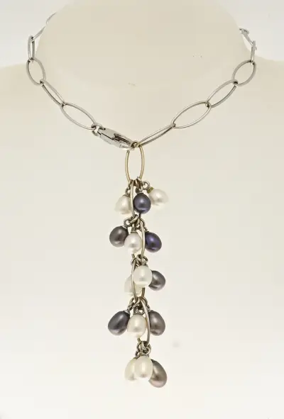 Witgouden collier met parels – kavel bij Twents Veilinghuis