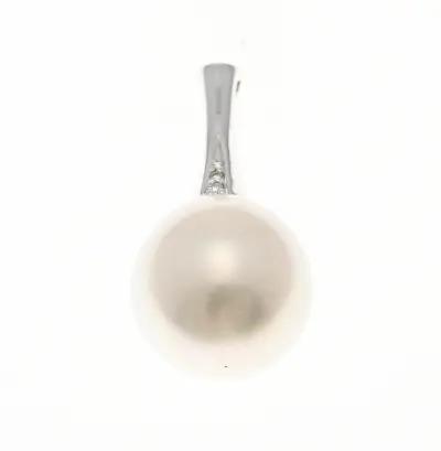 Witgouden hanger, parel en diamant – kavel bij Twents Veilinghuis
