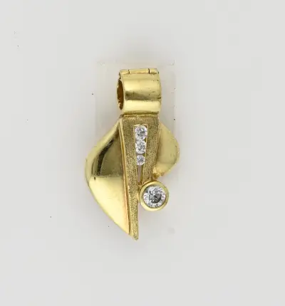 Cliphanger met zirconia's – kavel bij Twents Veilinghuis