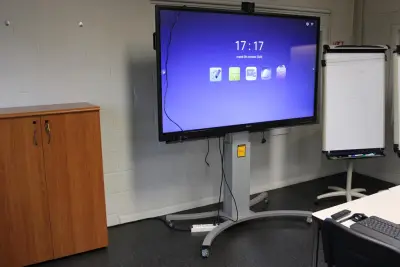 Tableau interactif Ricoh avec caméra intégrée – kavel bij Trans Executive