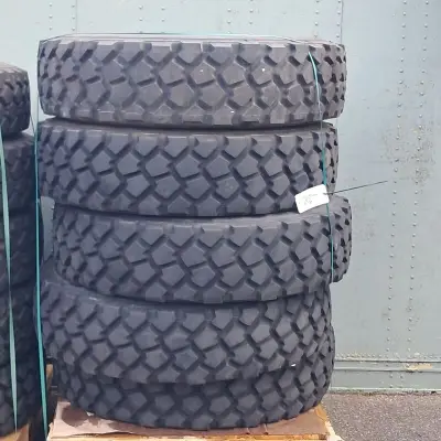 5x Vrachtwagenband, O.a Michelin, o.a XZL – kavel bij Domeinen Roerende Zaken, Groningen