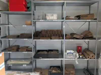 Partij divers verpakking materiaal – kavel bij Onlineveilingmeester, Groningen
