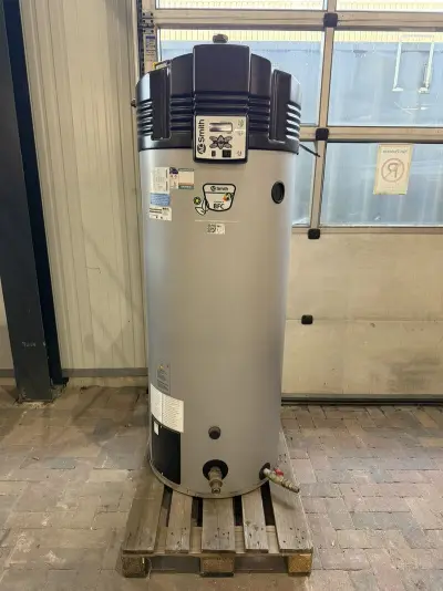 Gasgestookte HR-warmwaterboiler, A.O. Smith, Cyclone III BFC 50, grijs/zwart, 368 liter | ca. 50,3 kW, 2009 – kavel bij Onlineveilingmeester, Hoogeveen