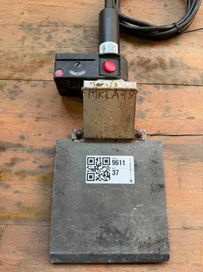 Elektrische plaatmagneet, Eugen Riexinger, K6V-50, zwart/grijs, 800 W – kavel bij Onlineveilingmeester, Hoogeveen