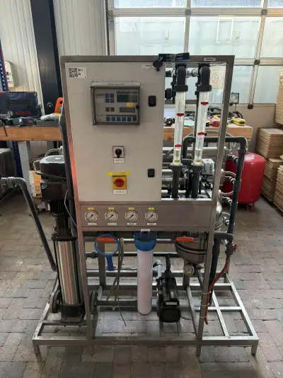 Omgekeerde osmose-installatie, Lubron, OS 3051, RVS/grijs, RO-unit op RVS skid – kavel bij Onlineveilingmeester, Hoogeveen