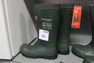 Rubberen veiligheidslaarzen DUNLOP TERRA PRO maat 43 – kavel bij HNVI, Loon op Zand