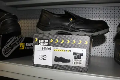 Veiligheidsschoen SAFETY JOGGER X0600 maat 41 – kavel bij HNVI, Loon op Zand