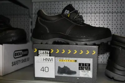 Veiligheidsschoen SAFETY JOGGER BESTRUN maat 40 – kavel bij HNVI, Loon op Zand