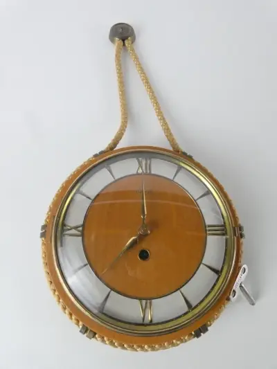 Vintage wandklok Kienzle – kavel bij De Kringwinkel, Heverlee