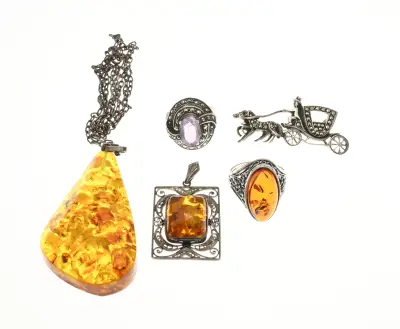 Lot zilveren sieraden – kavel bij Twents Veilinghuis