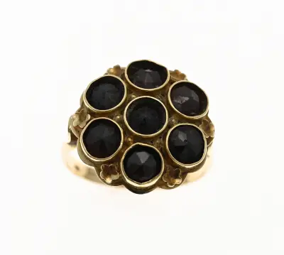 Gouden ring met rozet granaat, groot – kavel bij Twents Veilinghuis
