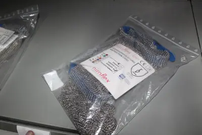 Uitbeenhandschoen NIROFLEX Easyfit maat L . Nieuw – kavel bij HNVI, Loon op Zand