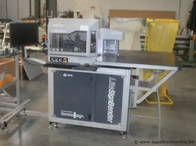 Kanaalbuigmachine Dominosign L-Lite SignBender LSB-200, bouwjaar 2018, serienummer SC-18576, 0,69 kW, 220 V, 1 fasen, 1400x680x1550 mm, 490 kg, CE-… – kavel bij Appelboom