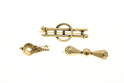 3 Gouden broches – kavel bij Twents Veilinghuis