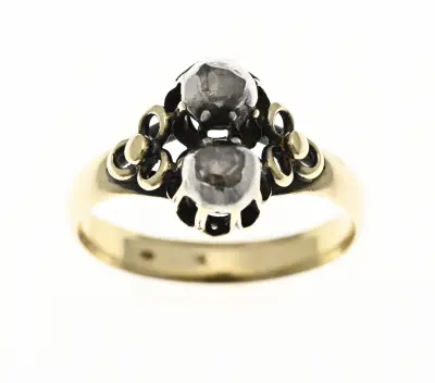Gouden ring met 2 roosdiamanten – kavel bij Twents Veilinghuis