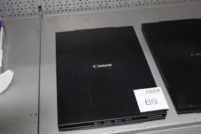 Scanner CANON CanoScan Lide 300 – kavel bij HNVI, Loon op Zand