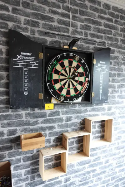 Dartset – kavel bij Openbare Verkopen, Lochristi