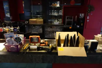 Partij diverse elektronica – kavel bij Openbare Verkopen, Lochristi