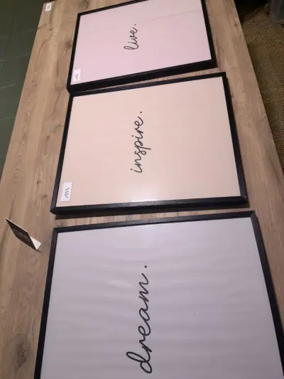 3 fotokaders dream inspire & live – kavel bij Openbare Verkopen, Blankenberge