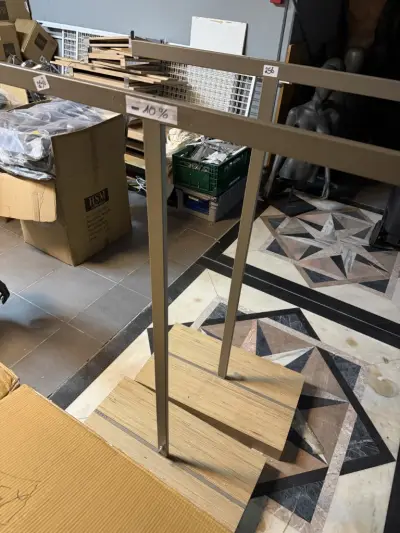 2 Kapstokken – kavel bij Openbare Verkopen, Blankenberge