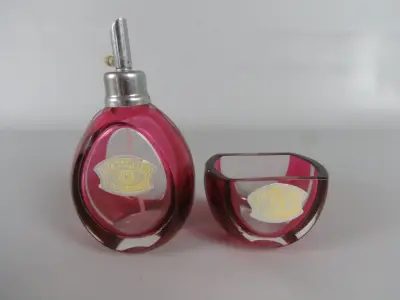 Val Saint Lambert Parfumflacon met Kommetje – kavel bij De Kringwinkel, Diest