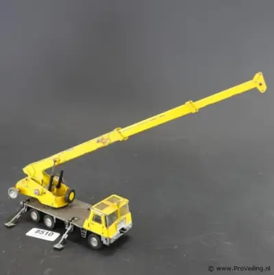 Dinky Toys No. 980 Coles Hydra Truck 150T – kavel bij ProVeiling, Wageningen