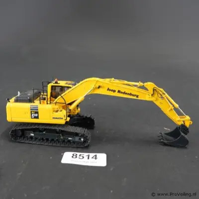 Komatsu PC210LCi-11 IMC 2.0 rupsgraafmachine gemaakt door Universal Hobbies – kavel bij ProVeiling, Wageningen
