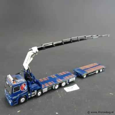 Tekno Mercedes-Benz Actros MP3 met een vlakke laadvloer, aanhanger en laadkraan in de kleuren van Bordbusters – kavel bij ProVeiling, Wageningen