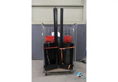 Set rekken – kavel bij Clicpublic, Nivelles