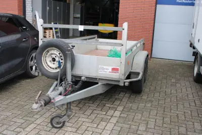 Dubbelassige aanhanger HAPERT K met kenteken WS-36-NP. Datum eerste toelating 21-08-1997 – kavel bij HNVI, Loon op Zand