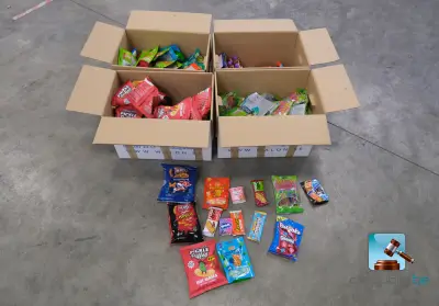 Diverse zoetigheden en snacks – kavel bij Clicpublic, Nivelles